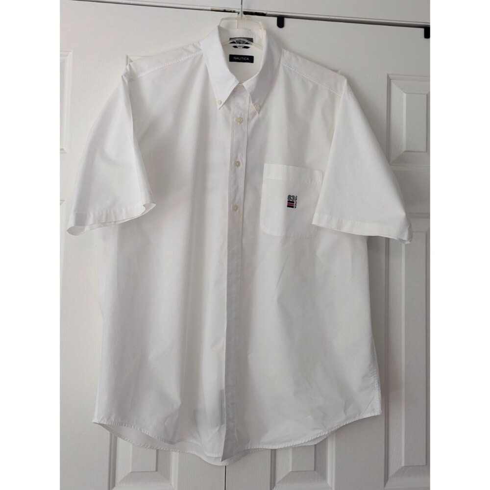 Nautica Short Sleeve Men's XL Shirt 100% Cotton White Logo / See Flaw